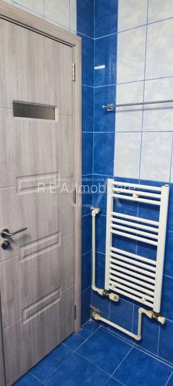 2 camere Vitan decomandat, inst. schimb., an 1983 - 8