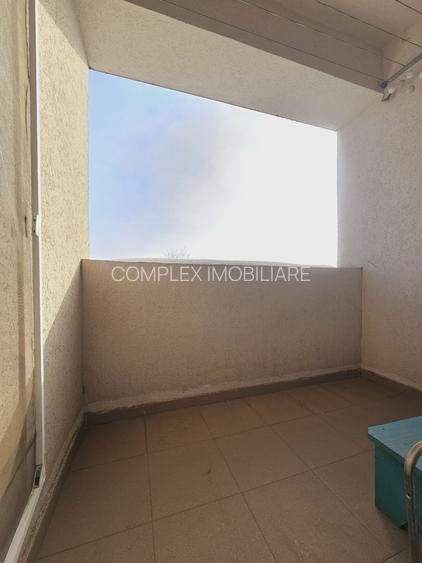 1 Decembrie 1918 | etajul 1 din 3 in bl. boutique | centrala proprie | totul nou - 7