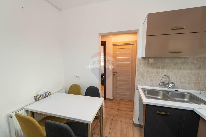 Casa / Vila cu 3 camere de inchiriat strada Pargarilor Stefan cel Mare - 20