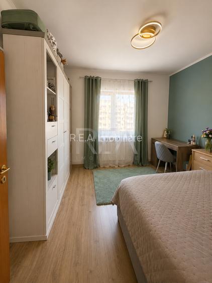 4 camere Vitan decomandat,centrală,inst. schimb.,parcare,an 1990,metrou, 93 - 4