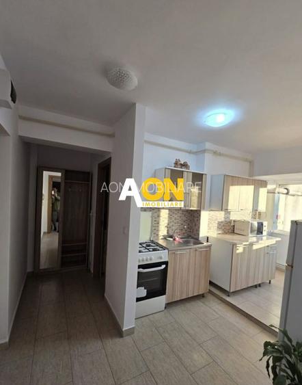 Apartament cu 1 Camera, 30 mp, Mobilat si Utilat, Zona Cetate Stadion - 2