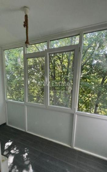 Apartament 3 camere decomandat in bloc de 4 etaje metrou Romancierilor - 6
