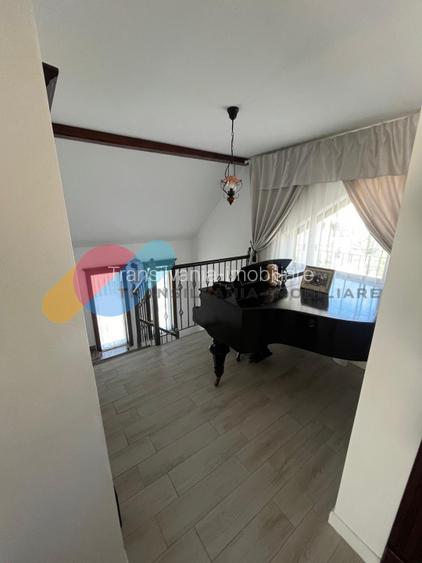 Casă premium, 260 mp utili, teren 1000mp-Dezmir - 12