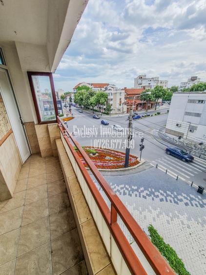 AP 100 mp cu Parcare! 4 cam transformat in 3 cam -3 AC, 3 balcoane- termen lung - 3