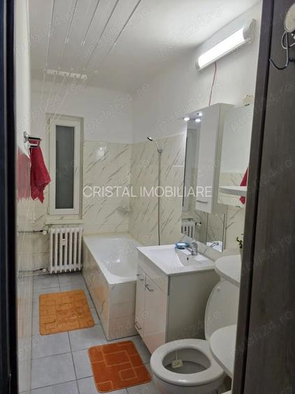 Garsonieră decomandată, parter înalt, mobilată complet, zonă liniștită Vitan - 8