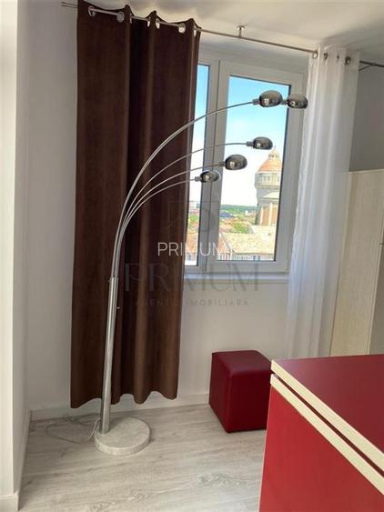 BARNUTIU - 3 CAM - 2 BAI - LOC PARCARE - BOXA - BLOC NOU - LIFT - PANORAMIC- - 12