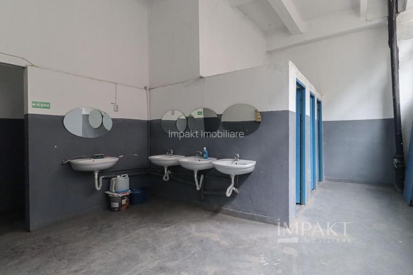 Hala de 250 mp la inchiriat open-space zona Piata 1 Mai - 10