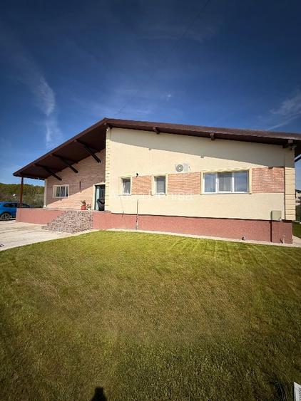 Vila Parter + Teren Generos  - 2