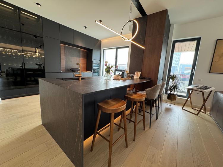 Vanzare apartament 3 camere  tip penthouse- Lux - Nusco - 12