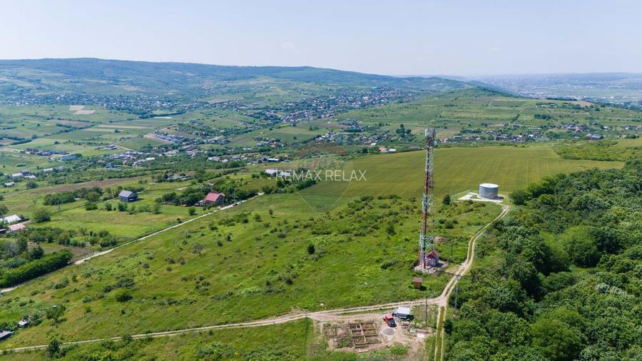 Teren Intravilan comuna Tomești | Priveliște deosebită - 2