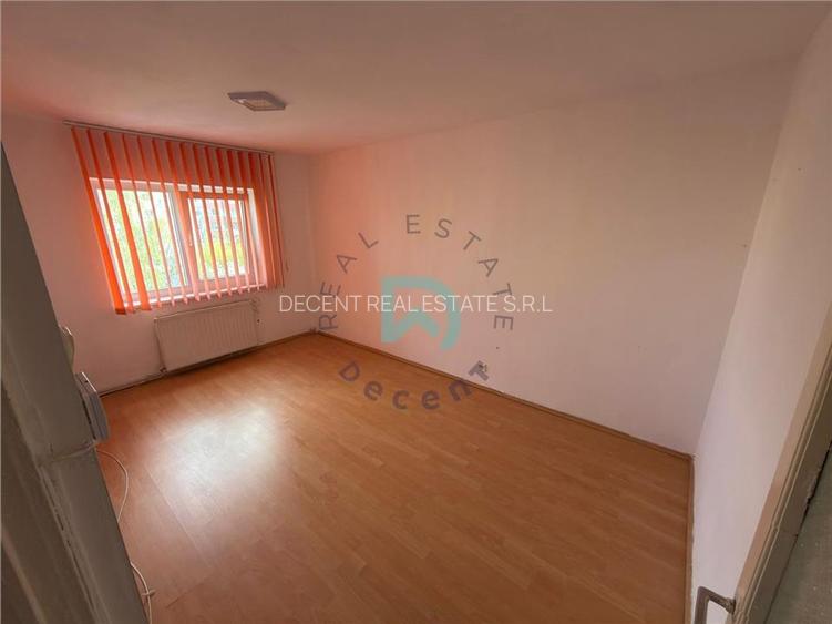 Apartament 3 camere Intrare Racadau, Brasov - 2