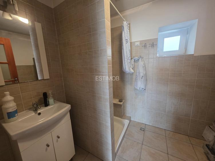 Vand casa individuala parter la intrare in Dumbravita - 8