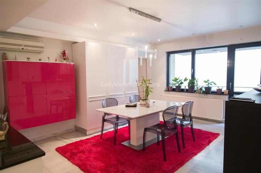 Apartament 4 camere lux |  | 175 mp | Etaj intreg | 3 dormitoare - 10