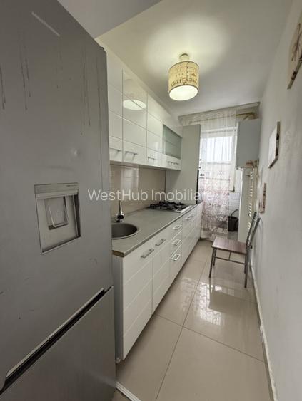 Apartament practic, 2 camere, 38 mp, etaj 4 - zona Sagului - 6