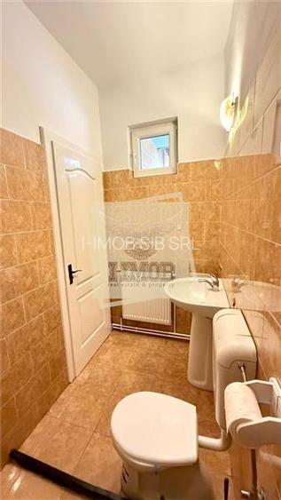 Spatiu comercial 80 mp in zona Strand - 5