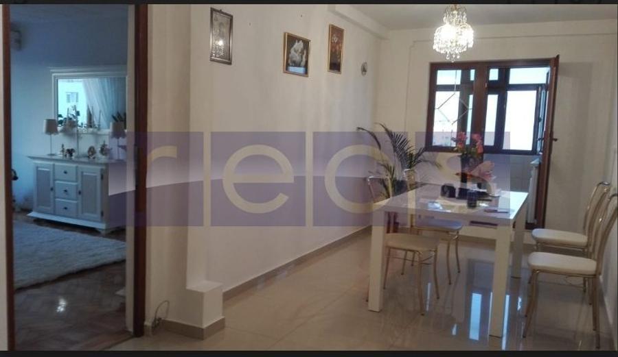 VANZARE 4 CAMERE DECOMANDAT DRISTOR- MIHAI BRAVU - 2