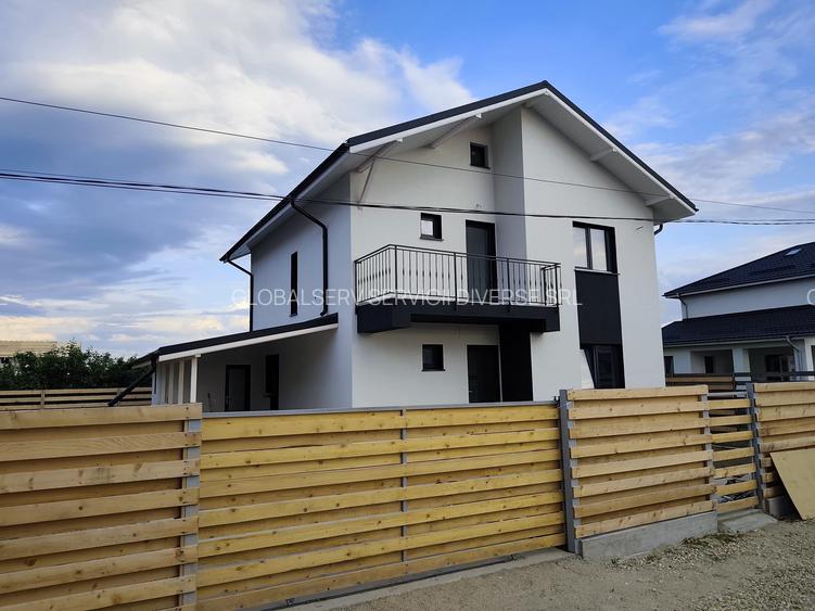 FARA COMISIOANE casa cu 4 - 5 camere P+1+pod 2 placi terasa cam tehnic la cheie - 2