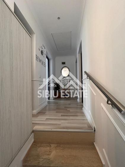 Casă individuală de vânzare – 4 camere  2 bai – Cristian - 24