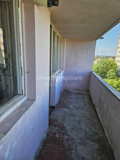 Apartament cu 2 Camere Et.6/10,  De vanzare, Str Libertatii - 3