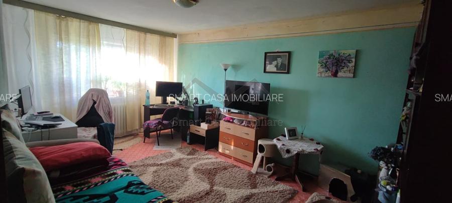 Apartament 3 camere Decomandat Nicolina 2 - 8
