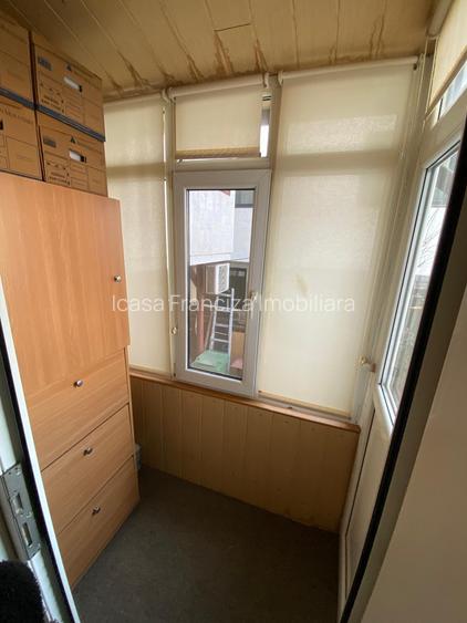 Casă  Parter + Etaj/ 64 mp/ loc parcare in curte/ Dr  Constantin Caracas - 8