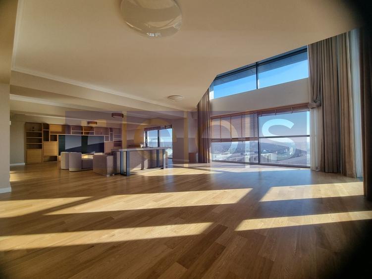 Vanzare penthouse cu view spectaculos in Complex Upground - 3