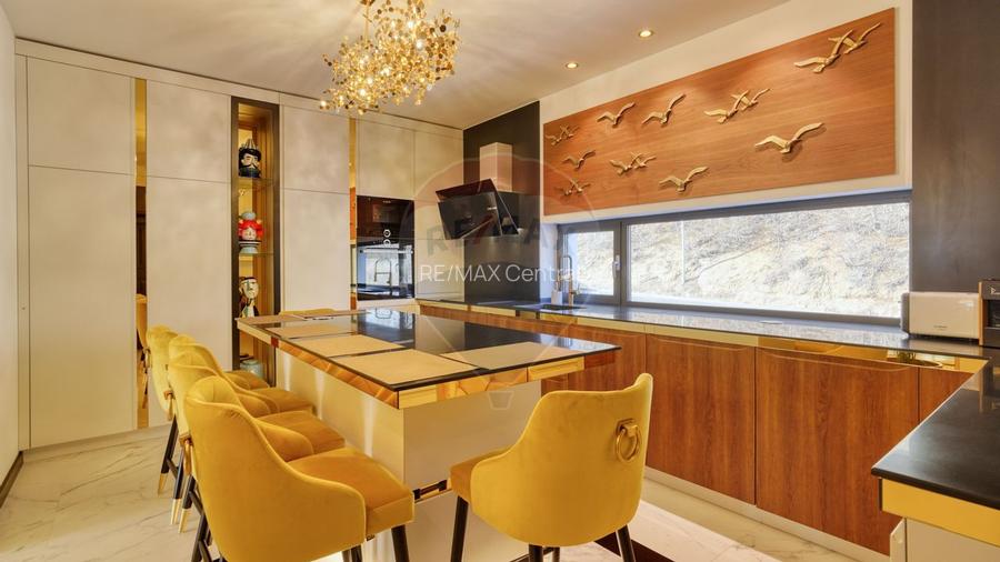 Design, Panoramă și Exclusivitate — Calea Poienii - 21