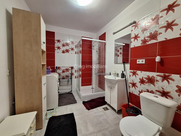 Apartament cu 2 camere, 67 mp, zona Florilor - 8