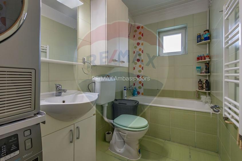Apartament cu 3 camere de vânzare în zona Dambovita - 7