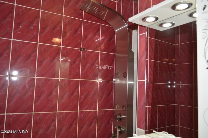 	Centru - Apartament 4 camere - 103 mp, 3 balcoane, loc de parcare! - 20