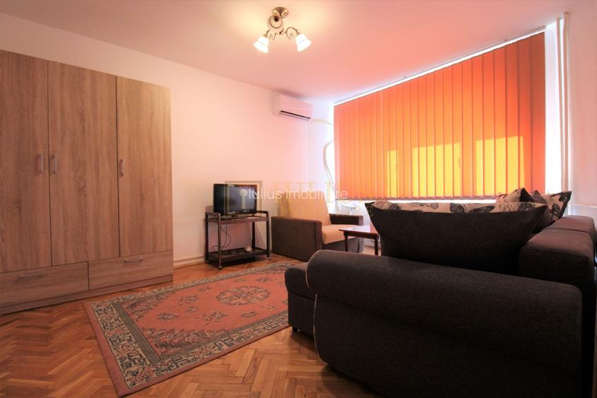 Amplasat intre Iulius Mall si Parcul Botanic, liber. - 3