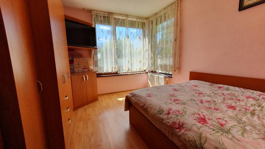 Proprietar vând casă individuală pe colț în zonă liniștită - 8