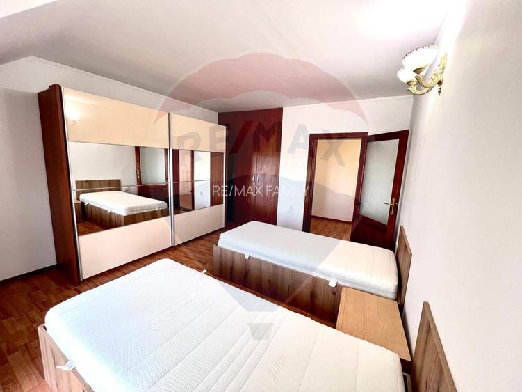 Casă / Vilă cu 7 camere de închiriat în zona Oncea - 5