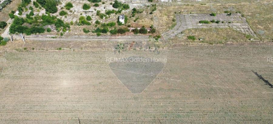 Teren  Mărășești / Drumul E85 - 2