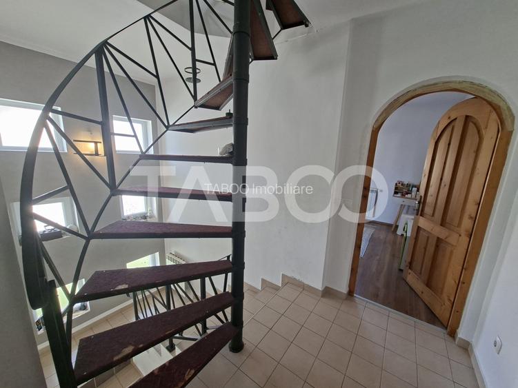 Casa individuala de vanzare - Sura Mica- 4 camere si 490 mp teren - 27