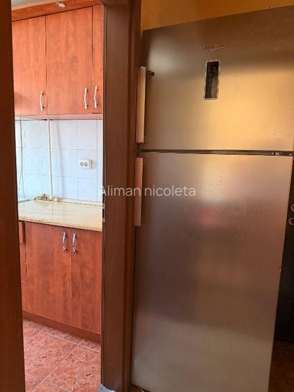 Apartament de vanzare 55 mp Zona Boul Rosu - 2