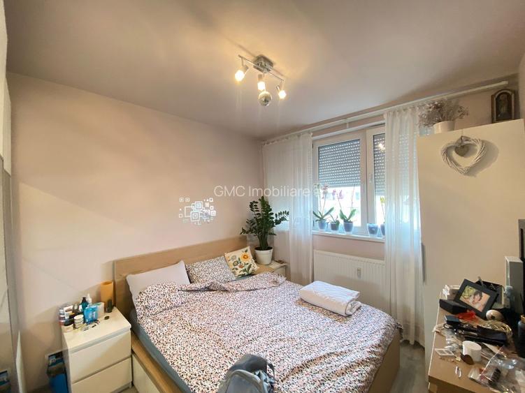 4 camere renovate, 60 mp + balcon, etaj 10/11 – Drumul Taberei V7 - 3