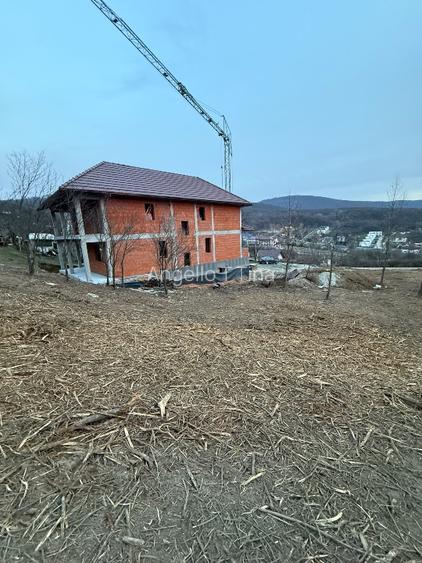 Teren Intravilant cu un Formidabil View /Priveliște a întregului oraș Zalău  - 4