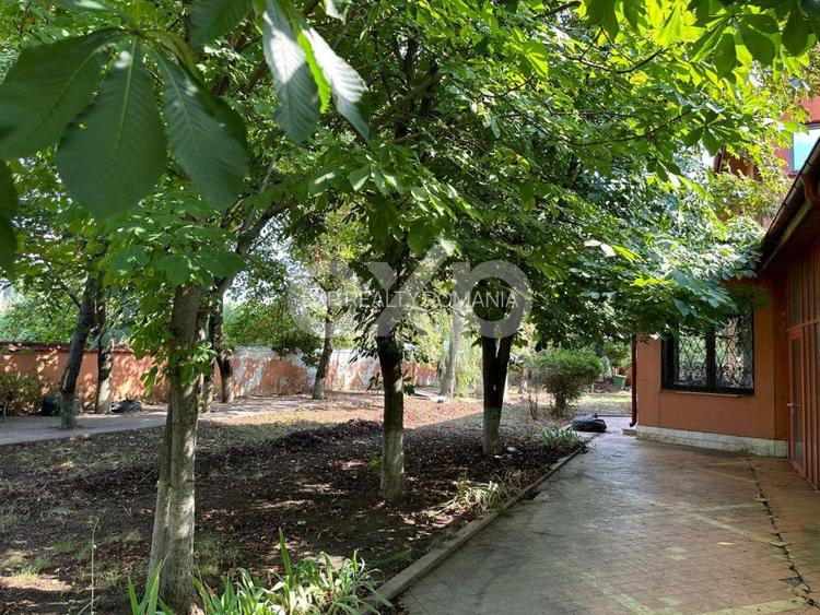 Vila de vanzare Pipera- Drumul Negru - 2500 mp teren - 12