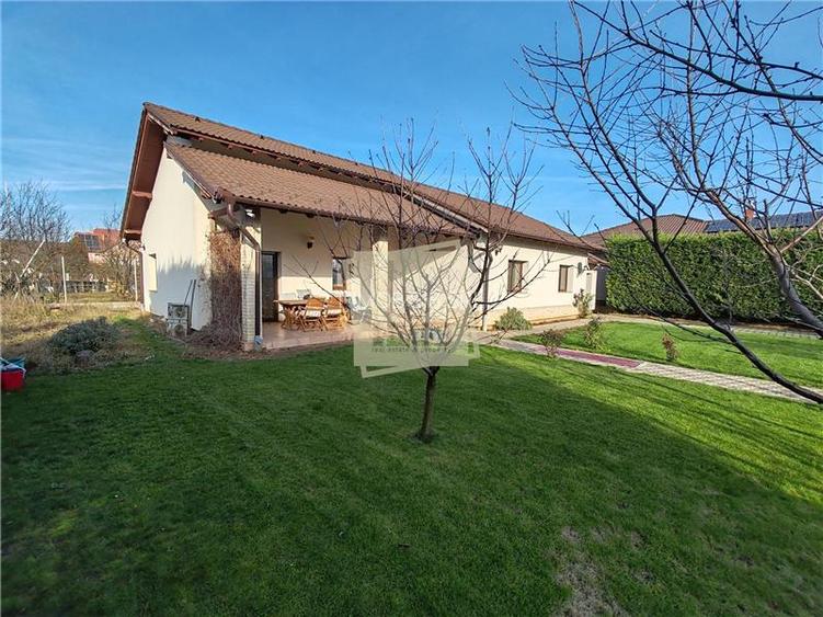 Casa moderna 3 camere 2 bai teren 790mp zona Cetate - 20