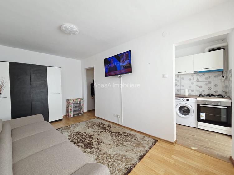 1 camera Aviatie CT renovata mobilata si utilata bloc stradal - 2