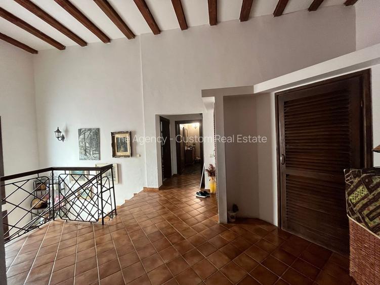 Vila cu piscina -7 camere - Ghermănești - 14