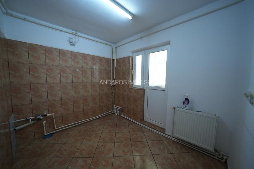 Apartament 3 camere Dristor, metrou 15 min, Fizicienilor - centrala proprie - 4