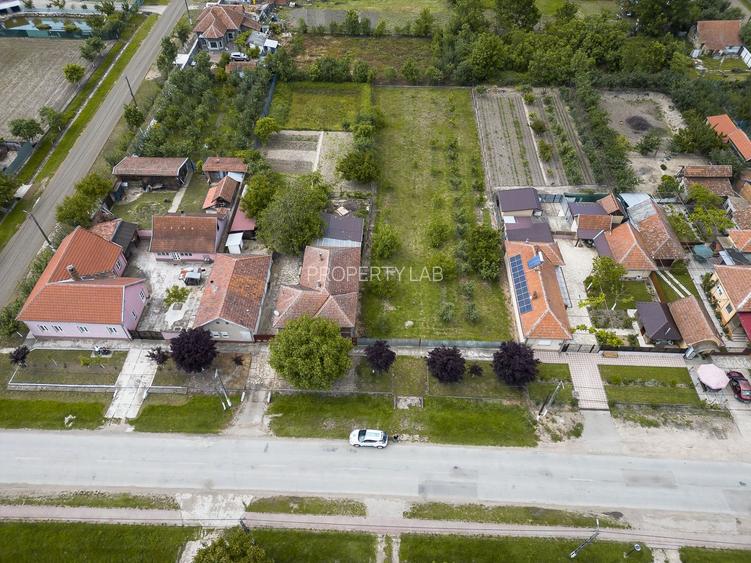 Teren intravilan in comuna Cermei - 5