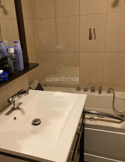 Apartament 4 camere de vânzare – zona Gara, vedere la mare - 12