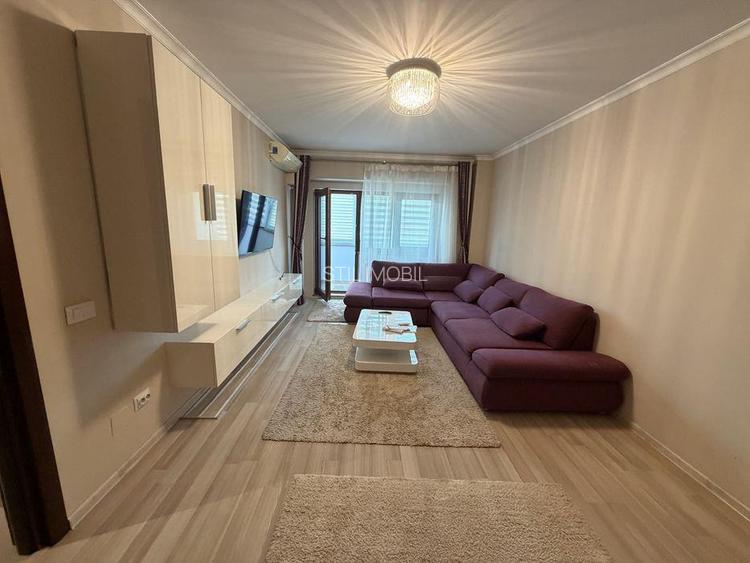 Apartament cu 3 camere decomandate, modern și foarte bine întreți