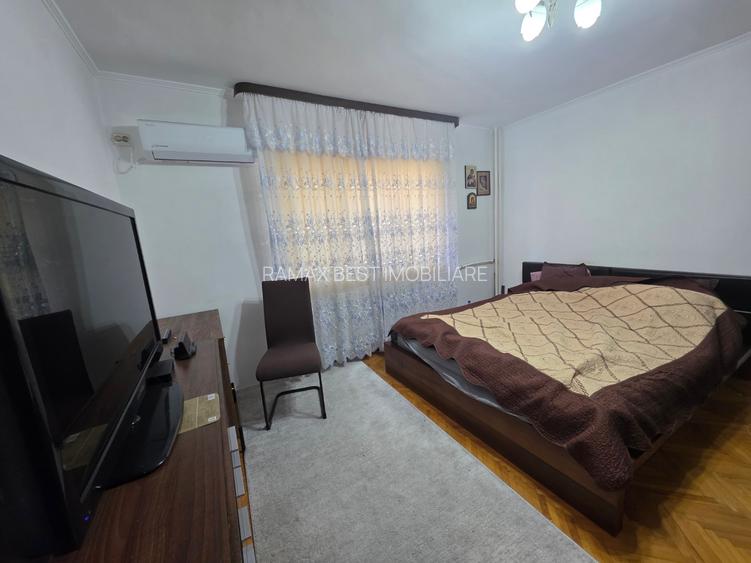 Vitanul nou, chiar pe Foisorului, stradal, bloc reabilitat - 12