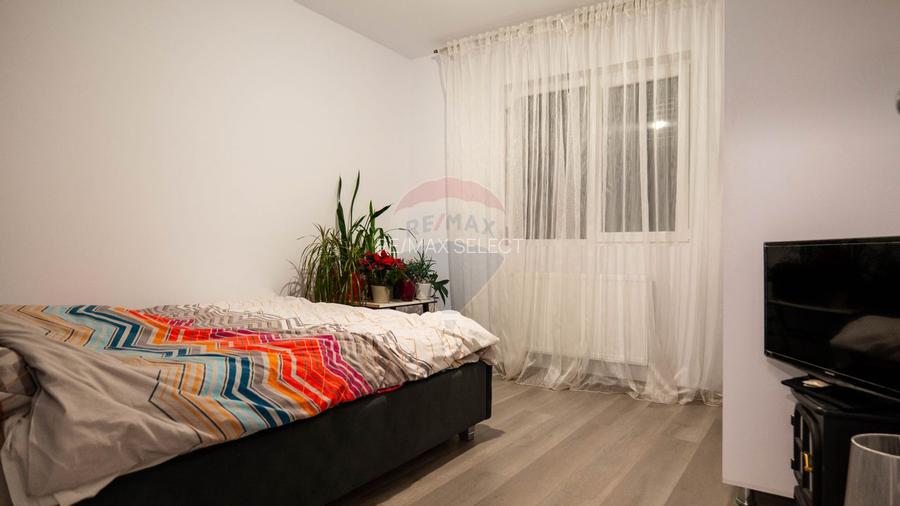 Vanzare apartament 3 camere, decomandat spatios si luminos, Dobroesti - 11
