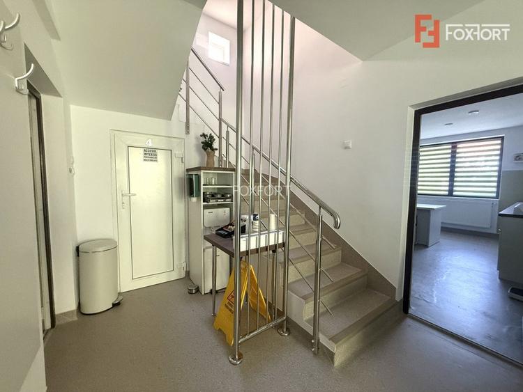 COMISION 0% 2 Cladiri medicale, una amenajata deja, teren 440 mp, Mosnita Noua - 9