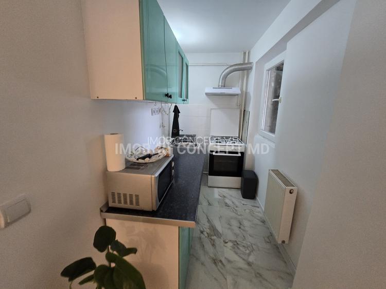 INCHIRIERE GARSONIERA IN ZONA REPUBLICII - 9